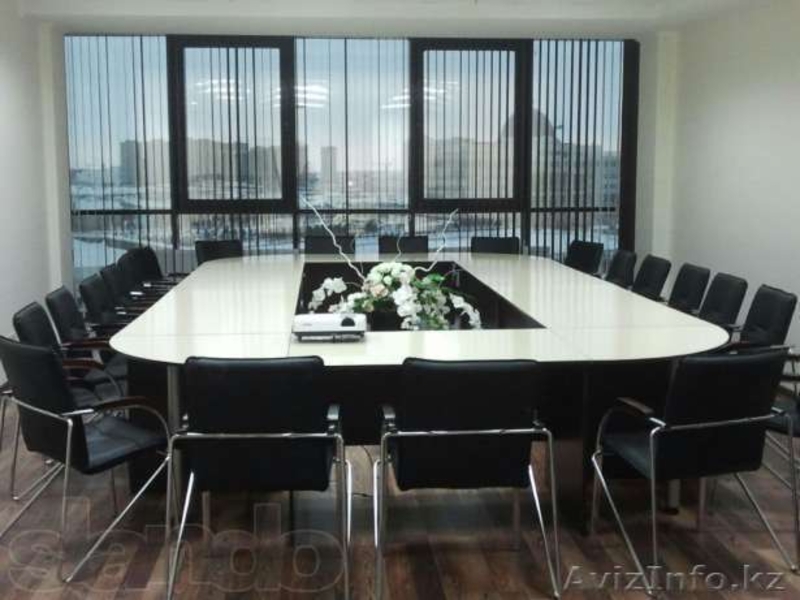 Офисная мебель Круглый стол со стульями кожаными - Изображение #1, Объявление #1303845