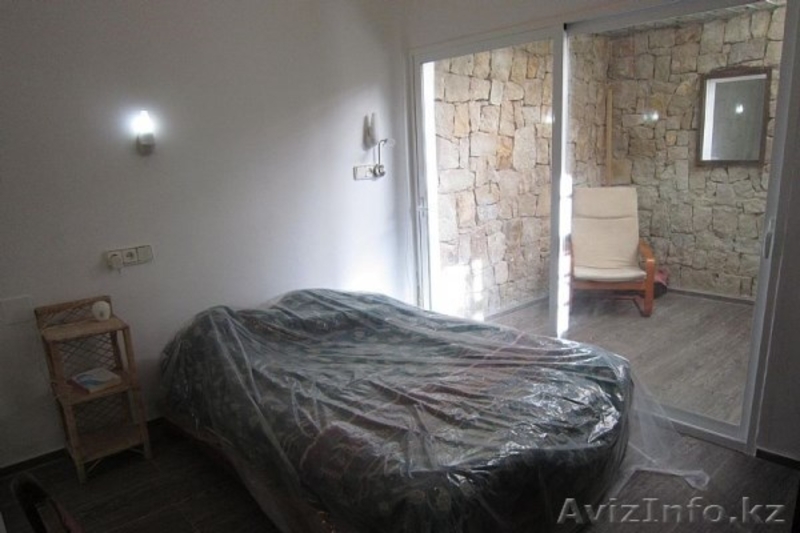  Недвижимость в Испании, Квартира на первой линии море в Кальпе,Коста Бланка - Изображение #4, Объявление #1364728