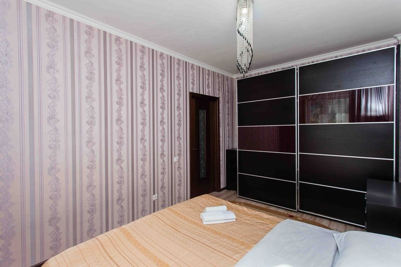 2х комнатная посуточно ул. Сарайшык 5Е - Изображение #4, Объявление #1664960