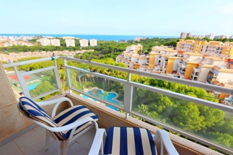 Недвижимость в Испании, Квартира с видами на море в Кампоамор,Коста Бланка - Изображение #1, Объявление #1675932