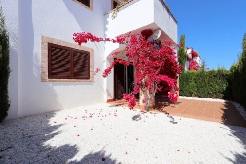 Недвижимость в Испании, Бунгало на первой линии пляжа в Ла Мата,Коста Бланка - Изображение #3, Объявление #1675937