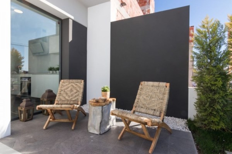 Недвижимость в Испании, Новые бунгало рядом с пляжем в Торре де ла Орадада - Изображение #1, Объявление #1675941