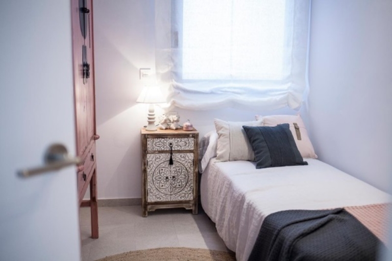 Недвижимость в Испании, Новые бунгало рядом с пляжем в Торре де ла Орадада - Изображение #8, Объявление #1675941