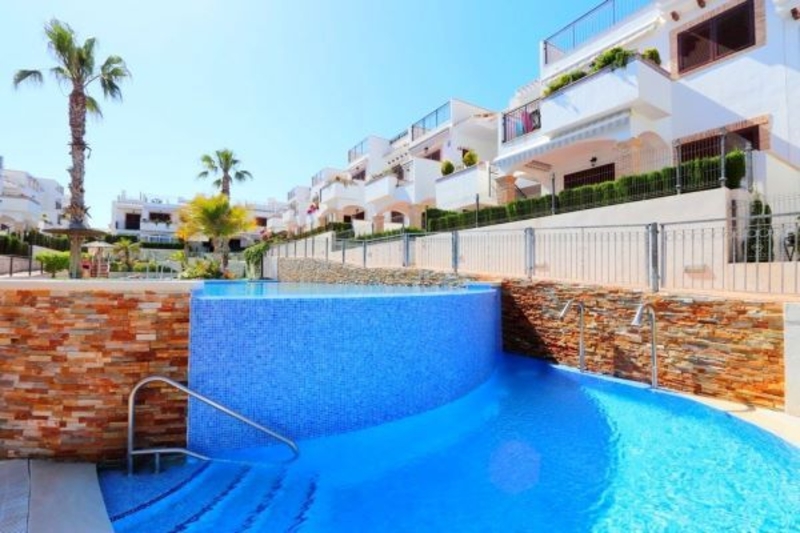 Недвижимость в Испании, Бунгало на первой линии пляжа в Ла Мата,Коста Бланка - Изображение #10, Объявление #1675937