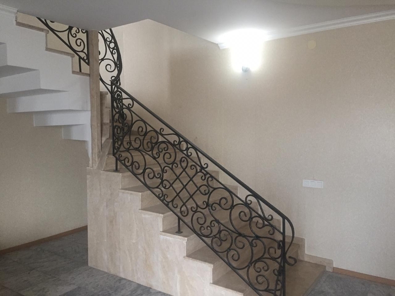 5-комнатная квартира в Нур-Султане, удобное расположение, торг возможен! - Изображение #1, Объявление #1694670