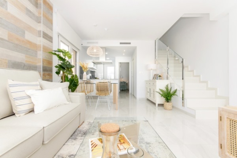 Недвижимость в Испании, Новый таунхаус с видами на море в Торревьеха - Изображение #2, Объявление #1720565