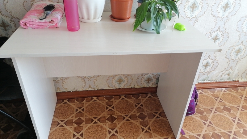 Стол, холодильник, шкаф - Изображение #1, Объявление #1725125