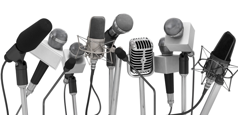 беспроводной радиомикрофон для пения и караоке с базой  - Изображение #3, Объявление #1182338