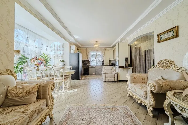 В срочной продаже Дом «Дыхание Барокко» . - Изображение #3, Объявление #1749277